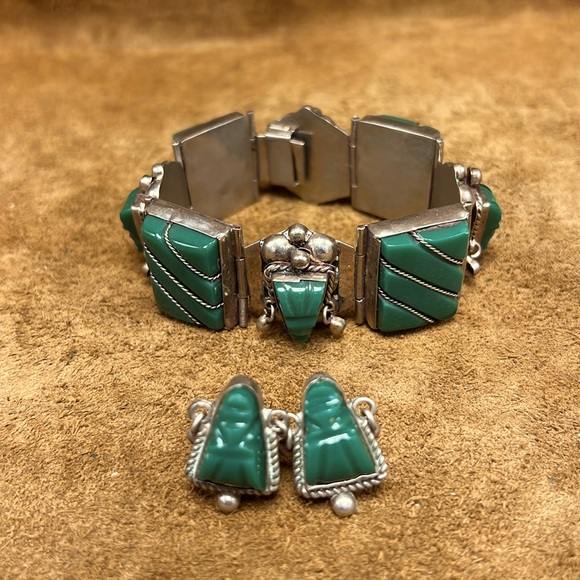 Vintage 1940s Sterling Silver Jade Bracelet And Earrings Set